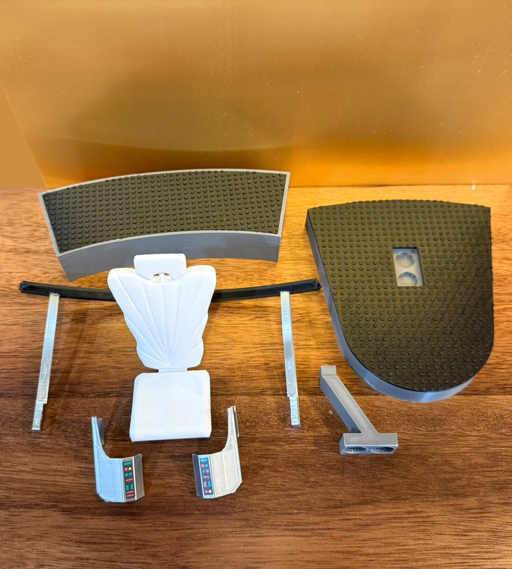 1:10 Scale Wrath of Khan Admiral Kirk's Chair for 7 inch Figures