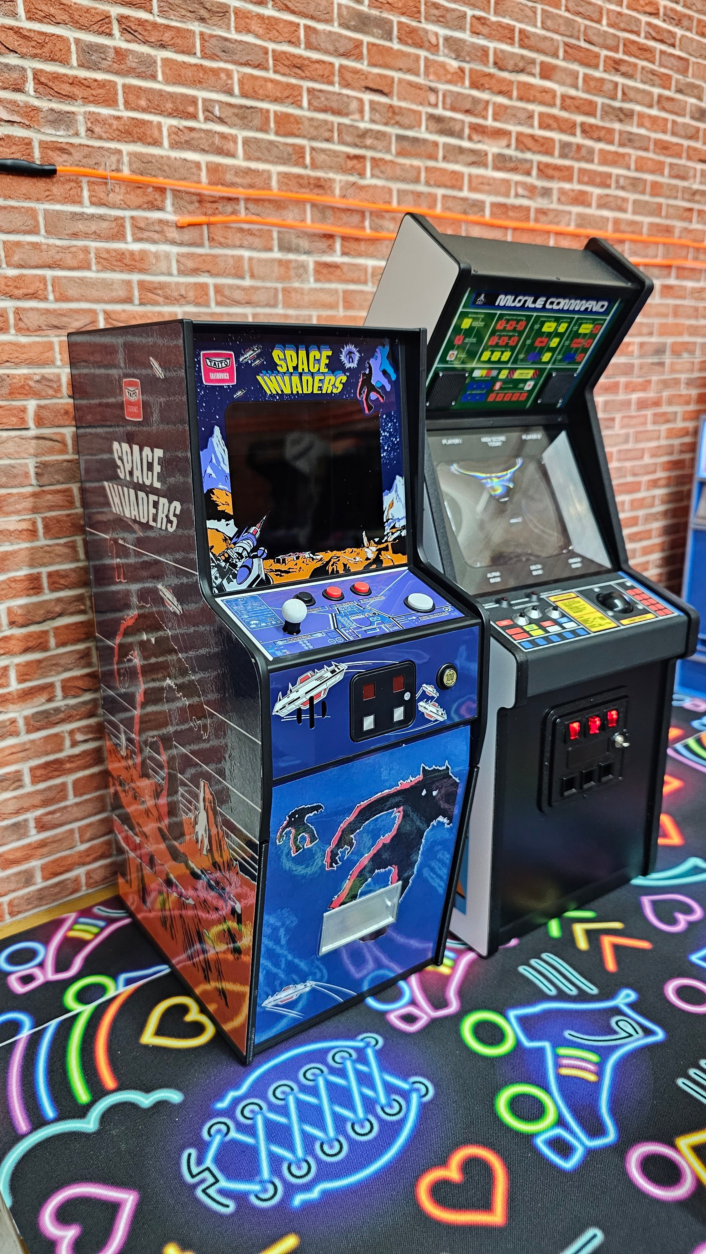 Riser for your My Arcade Space Invaders Arcade. **Arcade is not included**