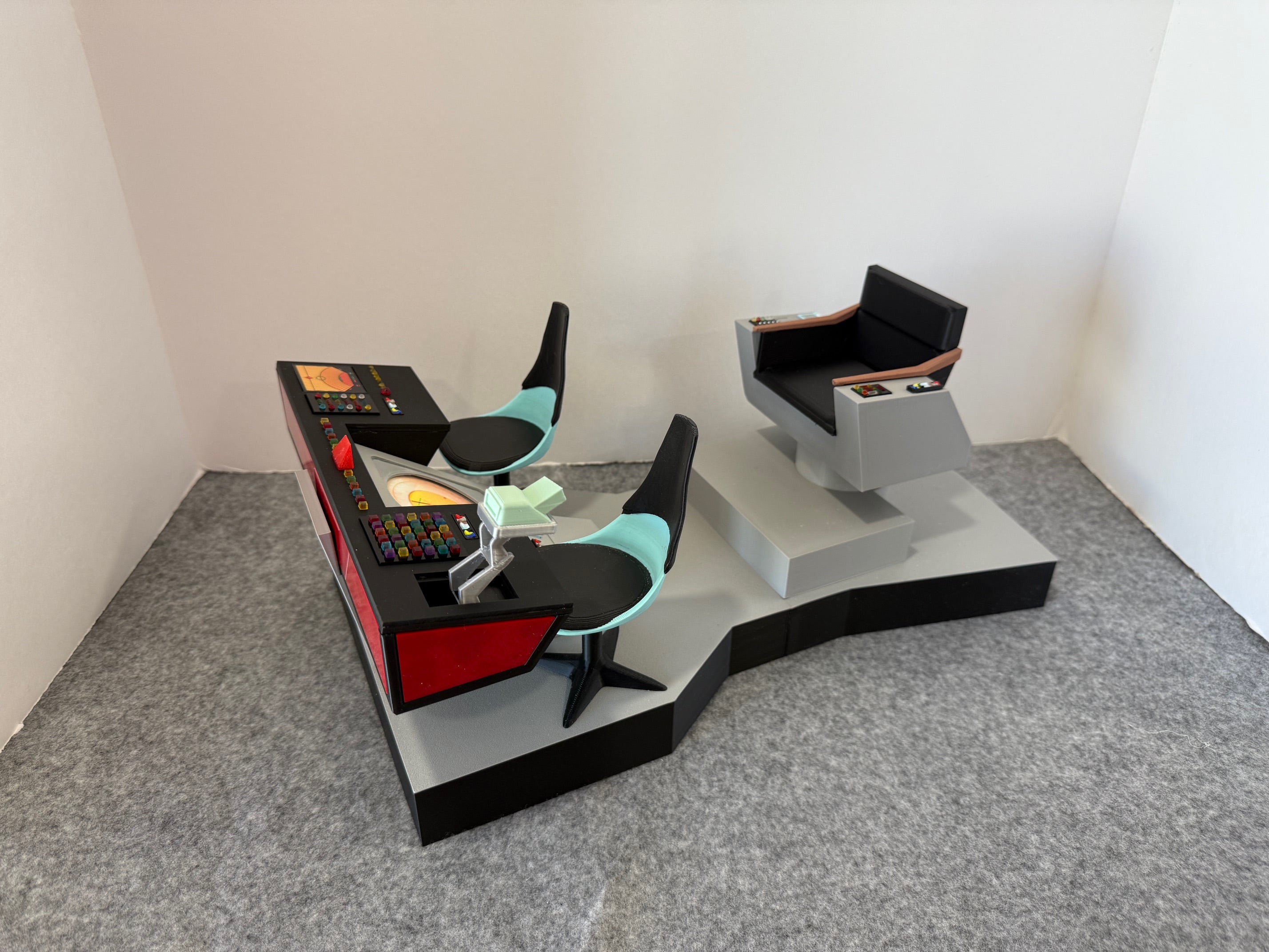 Trek TOS Lit Bridge for Display with your Mego and other 8" Figures **Please Read Description**
