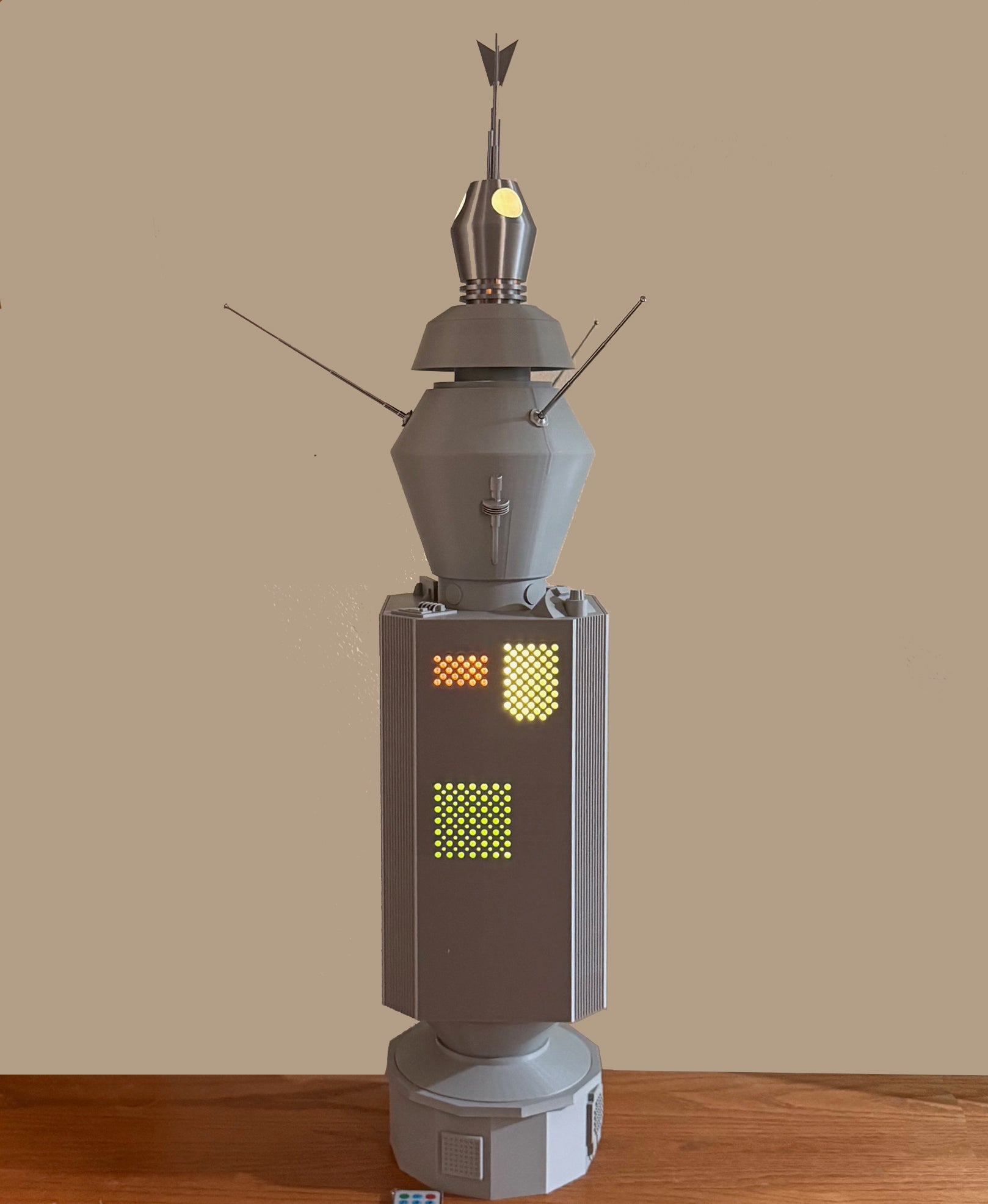 Trek TOS Inspired Life Sized Nomad Model 38 Inches Tall