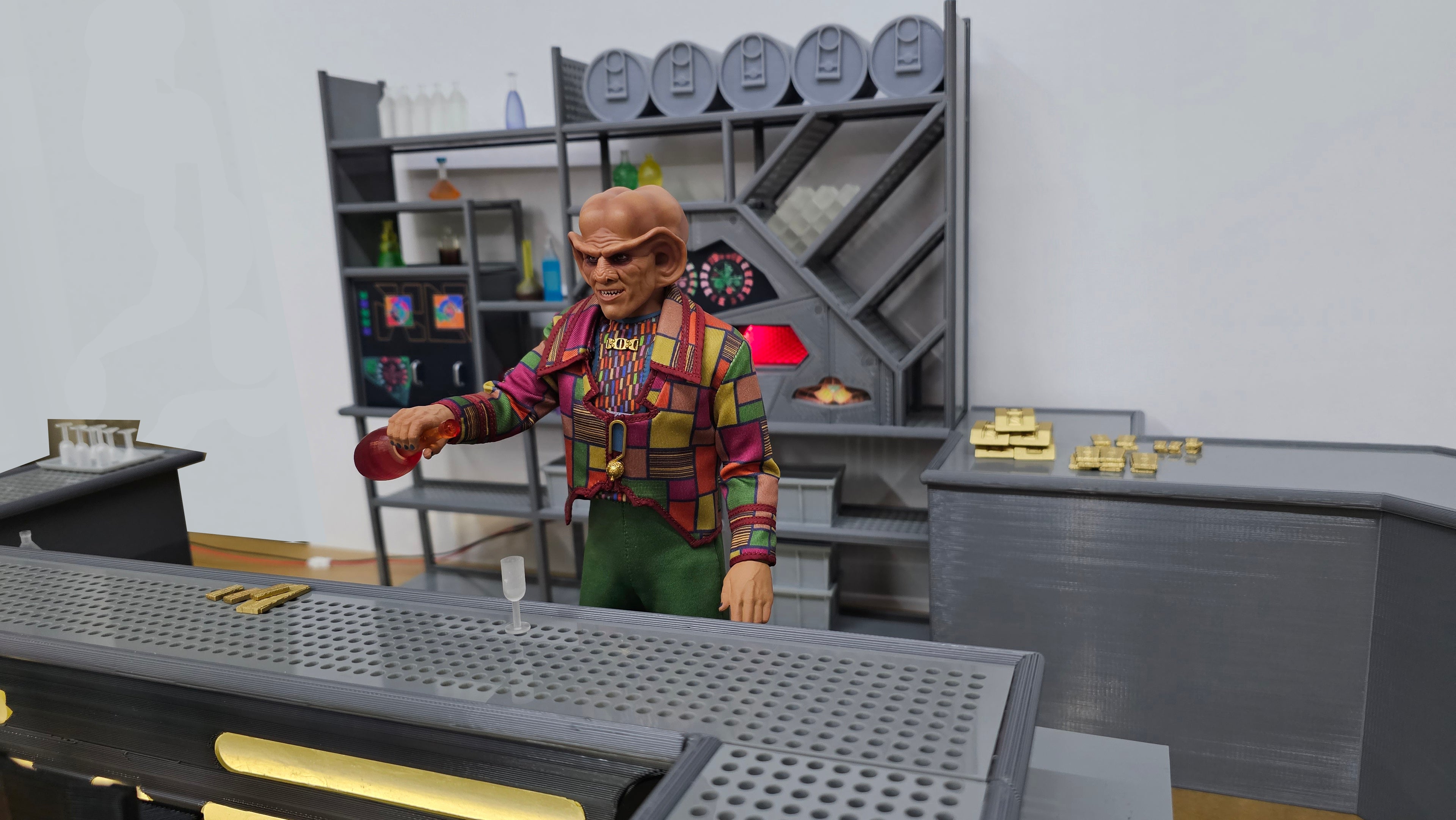 Trek Inspired DS9 Deep Space 9 Quark's Bar for Exo-6 and other 1:6 Scale Figures