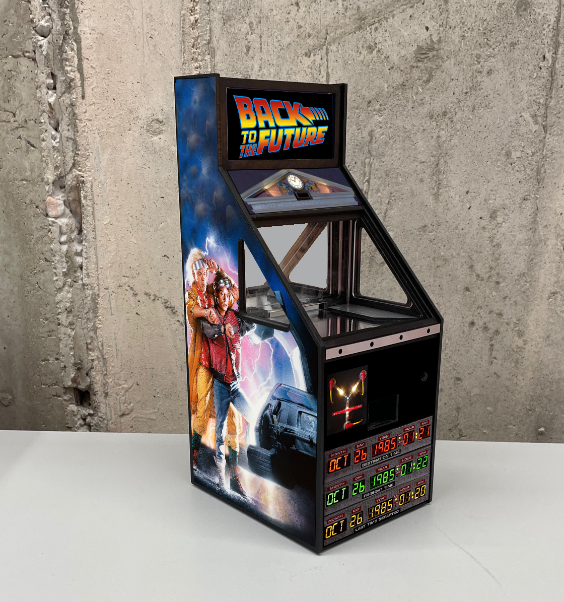 Sixth / 1:6 Scale Functional Coin Pusher. Displays with Replicade / New Wave Toys **See Drop Down Menu**