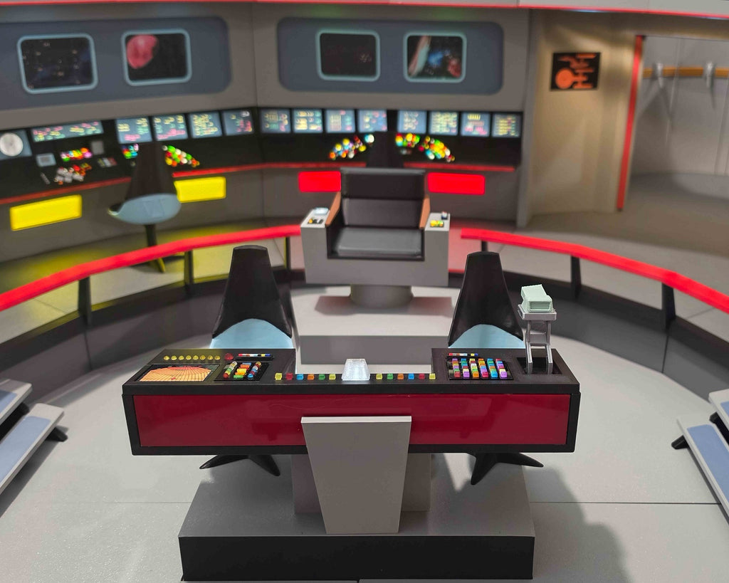 Trek TOS Lit Bridge for Display with your Mego and other 8" Figures **Please Read Description**