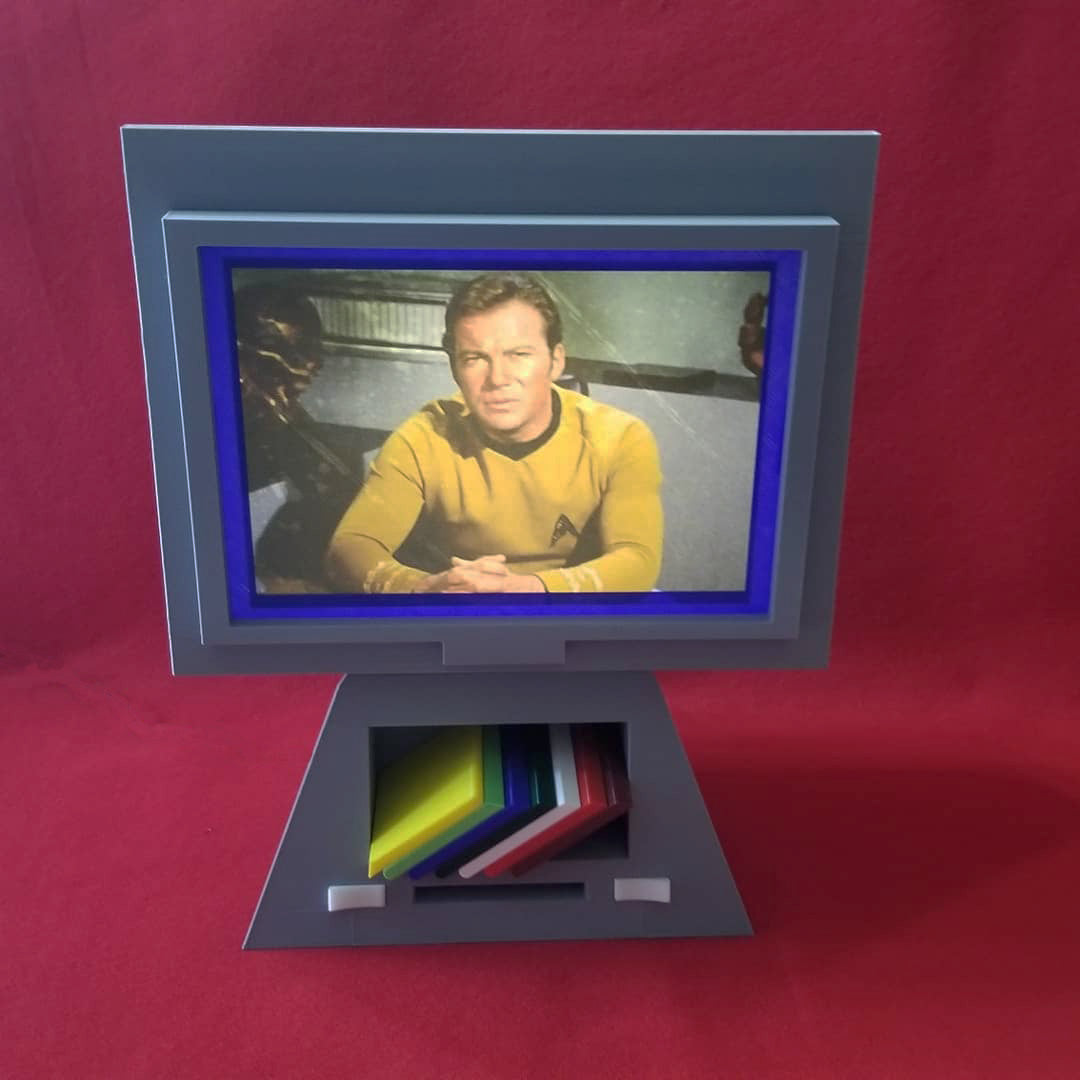 Trek TOS View Screen Monitor as seen in Kirks Quarters with sound