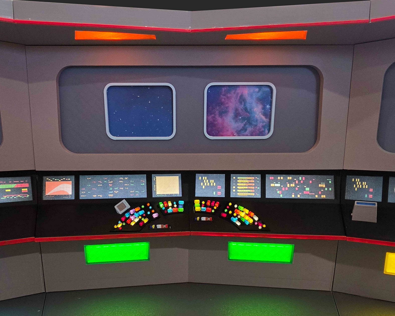 Trek TOS Lit Bridge for Display with your Mego and other 8" Figures **Please Read Description**