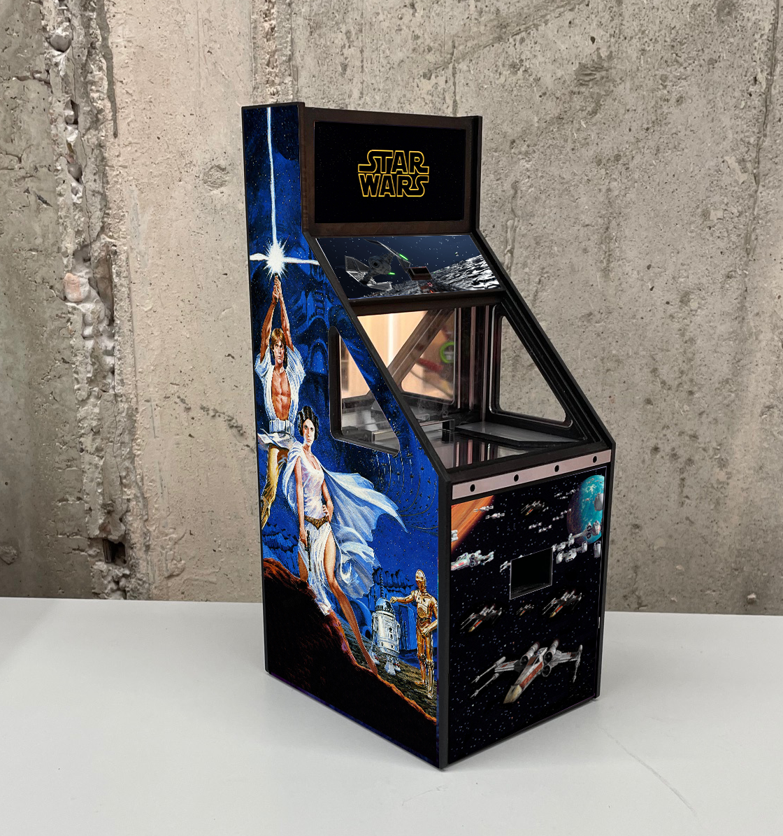Sixth / 1:6 Scale Functional Coin Pusher. Displays with Replicade / New Wave Toys **See Drop Down Menu**